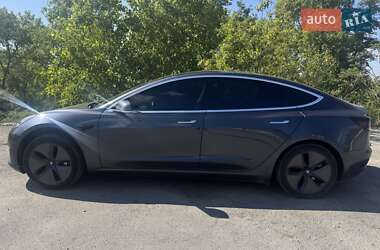 Седан Tesla Model 3 2018 в 
