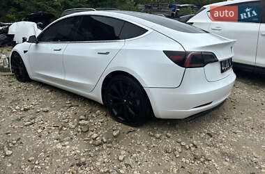 Седан Tesla Model 3 2018 в 