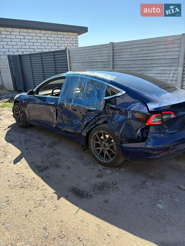 Седан Tesla Model 3 2020 в Харькове