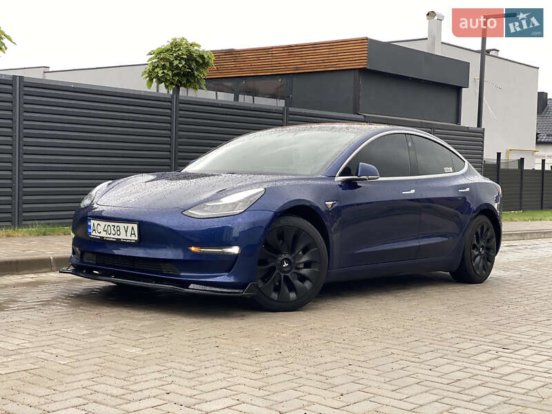 Седан Tesla Model 3 2018 в Луцке фото 13 Седан Tesla Model 3 2018 в Луцке