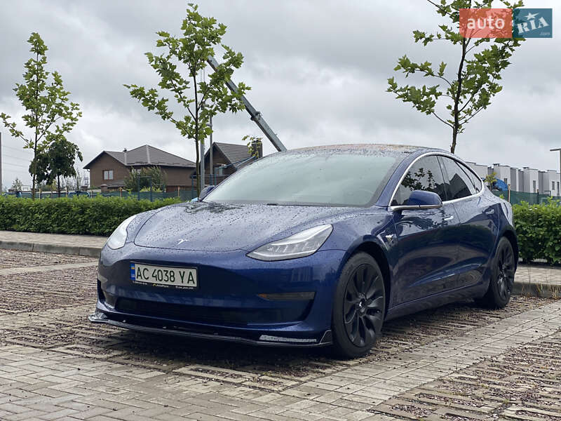 Седан Tesla Model 3 2018 в Луцке фото 15 Седан Tesla Model 3 2018 в Луцке