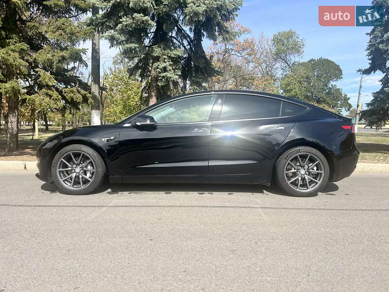 Седан Tesla Model 3 2019 в Николаеве фото 8 Седан Tesla Model 3 2019 в Николаеве