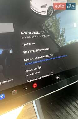 Седан Tesla Model 3 2019 в 