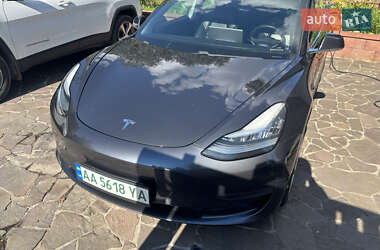 Седан Tesla Model 3 2018 в 
