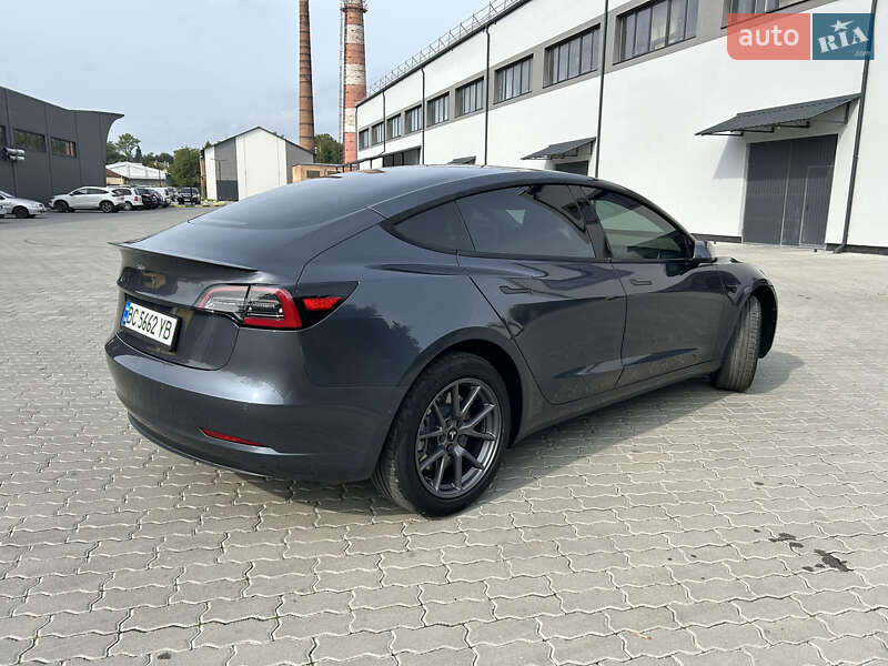 Седан Tesla Model 3 2021 в Бориславі фото 7 Седан Tesla Model 3 2021 в Бориславі
