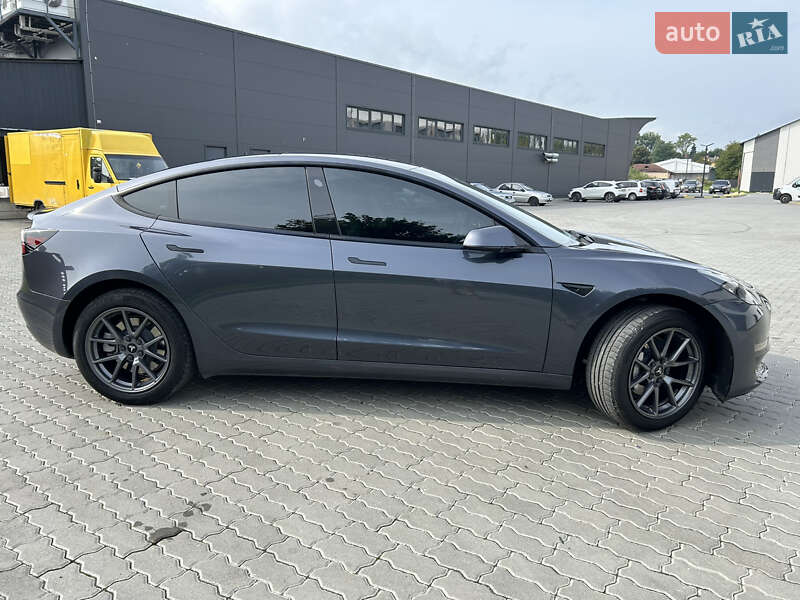 Седан Tesla Model 3 2021 в Бориславі фото 8 Седан Tesla Model 3 2021 в Бориславі