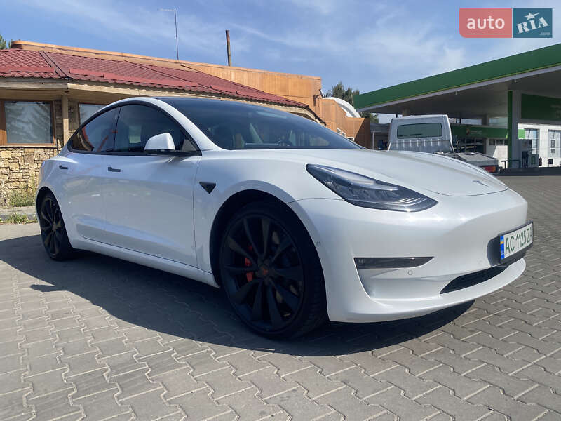 Седан Tesla Model 3 2019 в Луцьку