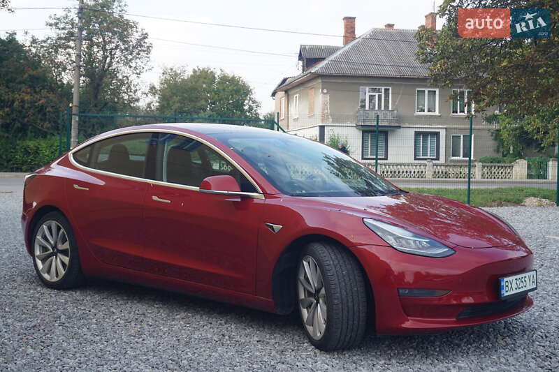 Седан Tesla Model 3 2018 в Самборі фото 4 Седан Tesla Model 3 2018 в Самборі