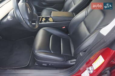 Седан Tesla Model 3 2018 в 