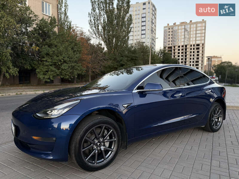 Седан Tesla Model 3 2019 в Запорожье фото 5 Седан Tesla Model 3 2019 в Запорожье
