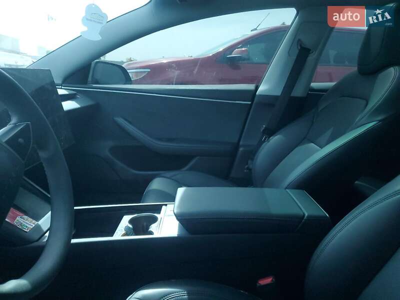 Седан Tesla Model 3 2025 в Києві фото 7 Седан Tesla Model 3 2025 в Києві
