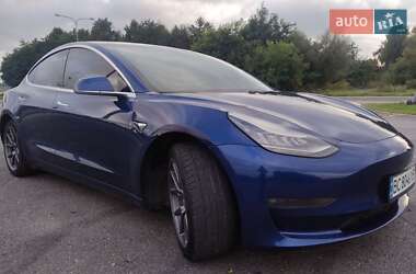 Седан Tesla Model 3 2019 в 