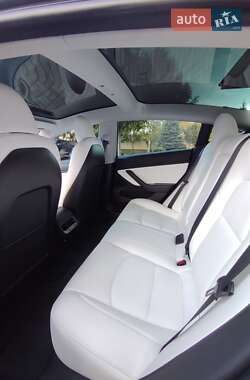 Седан Tesla Model 3 2019 в Запорожье