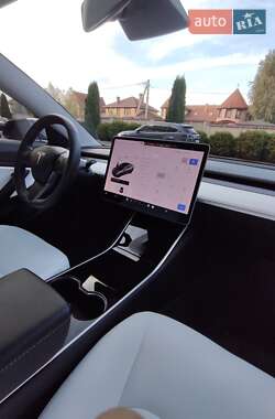 Седан Tesla Model 3 2019 в Запорожье