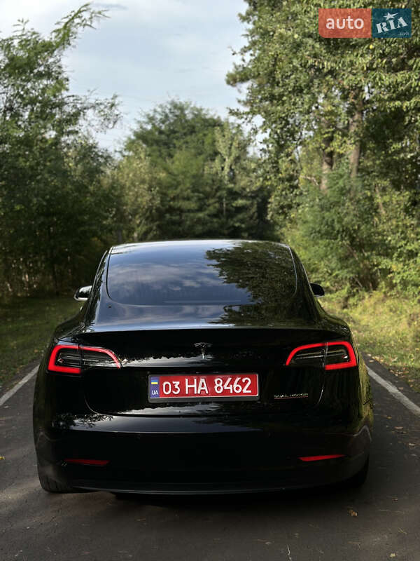 Седан Tesla Model 3 2019 в Луцке фото 13 Седан Tesla Model 3 2019 в Луцке
