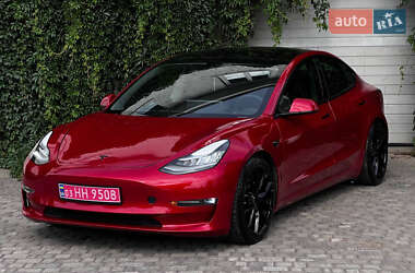 Седан Tesla Model 3 2020 в Луцьку