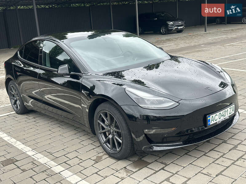Седан Tesla Model 3 2021 в Луцке фото 2 Седан Tesla Model 3 2021 в Луцке