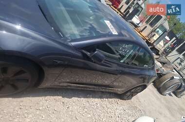 Седан Tesla Model 3 2024 в 