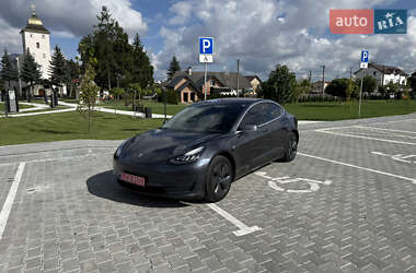 Седан Tesla Model 3 2018 в 