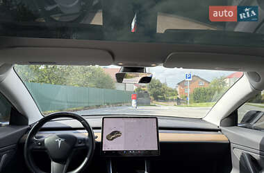 Седан Tesla Model 3 2018 в 
