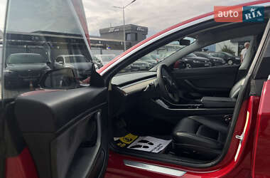 Седан Tesla Model 3 2019 в 