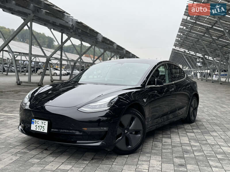 Седан Tesla Model 3 2019 в 