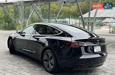 Седан Tesla Model 3 2019 в 