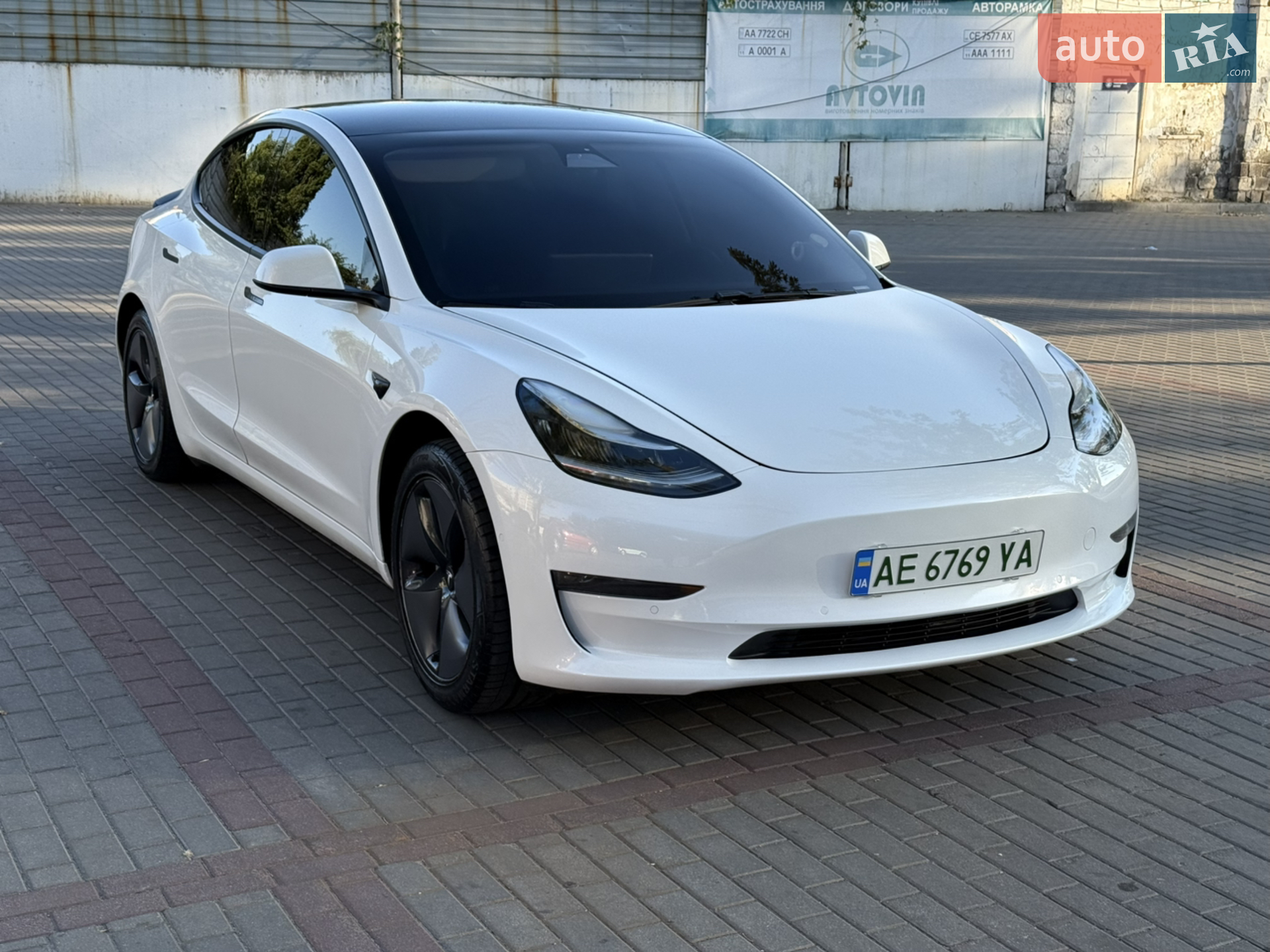 2021 Tesla Model 3 - мініатюра 4