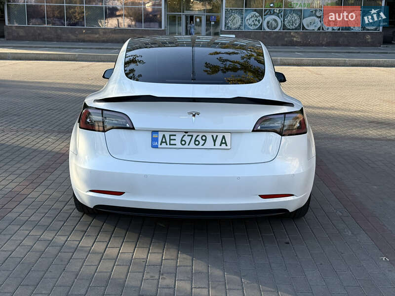 Седан Tesla Model 3 2021 в Днепре фото 9 Седан Tesla Model 3 2021 в Днепре