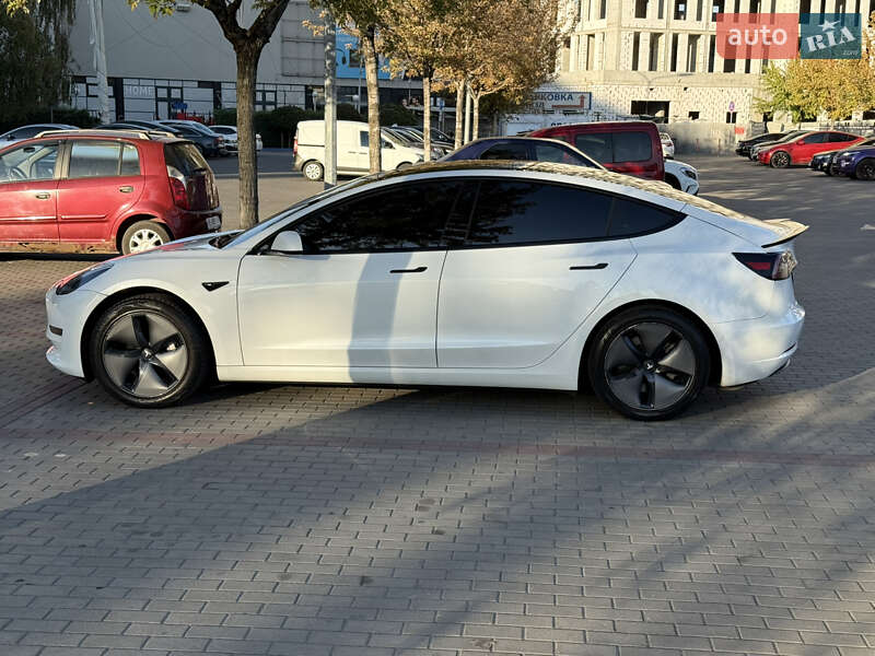 Седан Tesla Model 3 2021 в Днепре фото 12 Седан Tesla Model 3 2021 в Днепре