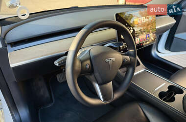 Седан Tesla Model 3 2021 в Днепре