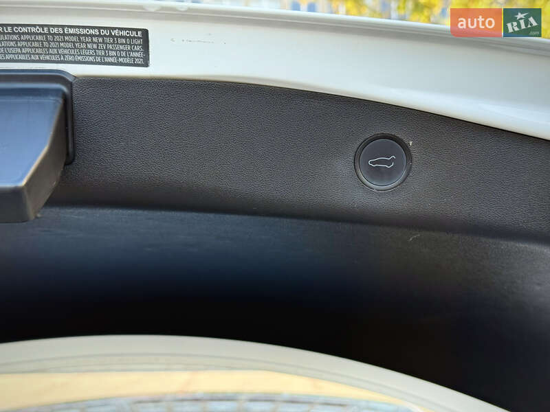 Седан Tesla Model 3 2021 в Днепре фото 24 Седан Tesla Model 3 2021 в Днепре