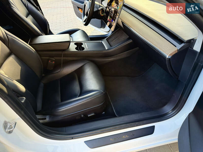 Седан Tesla Model 3 2021 в Днепре фото 21 Седан Tesla Model 3 2021 в Днепре