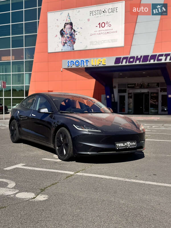 Седан Tesla Model 3 2024 в Киеве фото 12 Седан Tesla Model 3 2024 в Киеве