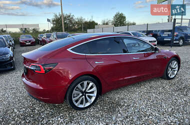 Седан Tesla Model 3 2018 в 