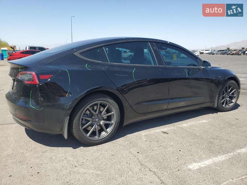 Седан Tesla Model 3 2018 в Луцке