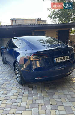 Седан Tesla Model 3 2019 в 