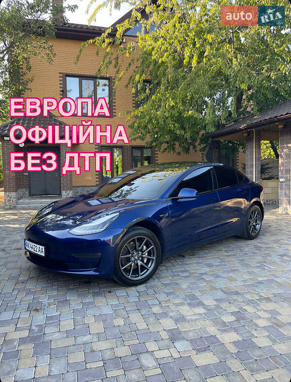 Tesla Model 3 2019