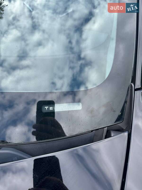 Седан Tesla Model 3 2020 в Києві фото 20 Седан Tesla Model 3 2020 в Києві