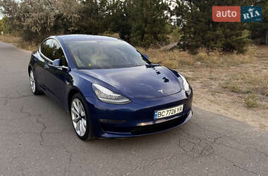 Седан Tesla Model 3 2019 в Днепре