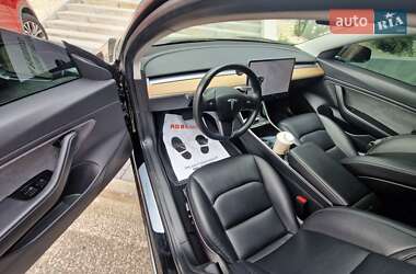 Седан Tesla Model 3 2018 в 