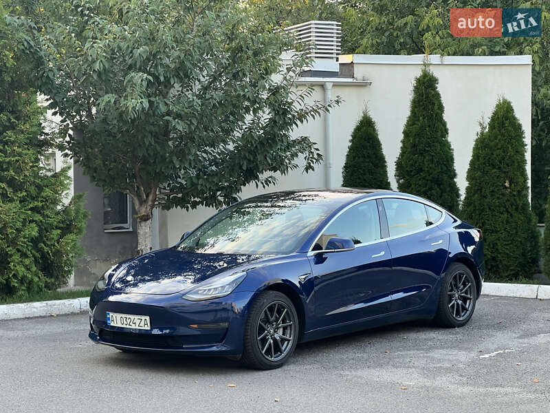Tesla Model 3 2018