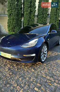 Седан Tesla Model 3 2018 в 