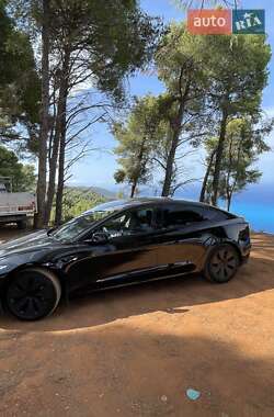 Седан Tesla Model 3 2024 в 