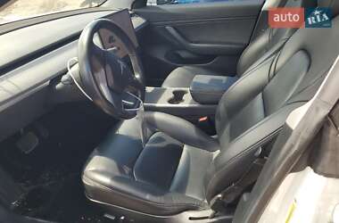 Седан Tesla Model 3 2018 в 