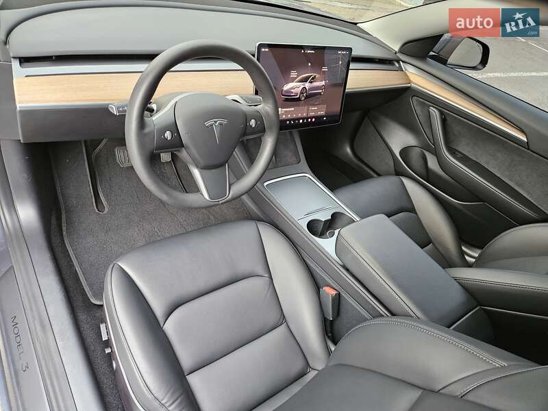 Седан Tesla Model 3 2022 в Дніпрі