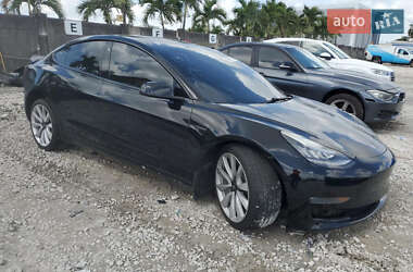 Седан Tesla Model 3 2019 в 