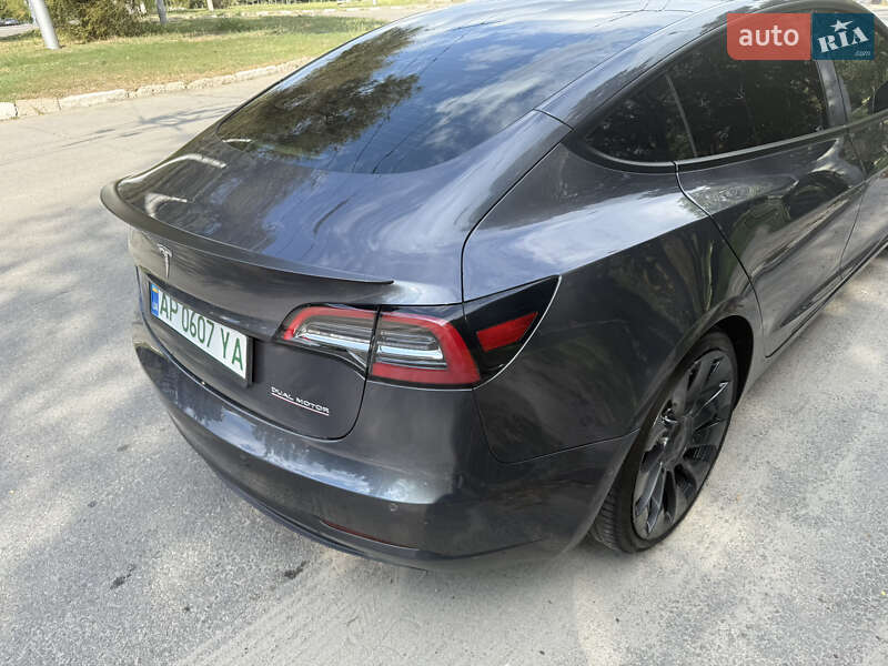 Седан Tesla Model 3 2021 в Запорожье