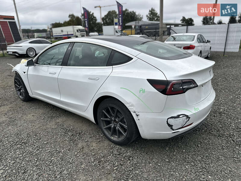Седан Tesla Model 3 2019 в Луцке