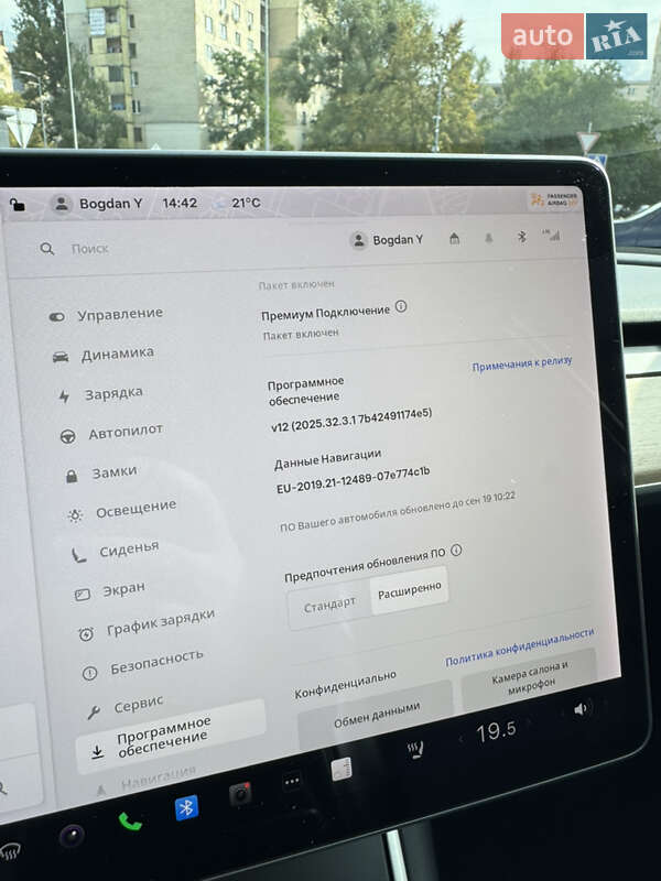 Седан Tesla Model 3 2019 в Києві